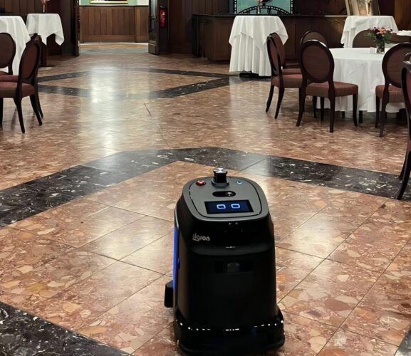 高仙奂影S1商用清洁机器人落地维也纳市政酒窖餐厅